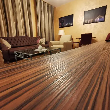 Contigo Apartament *